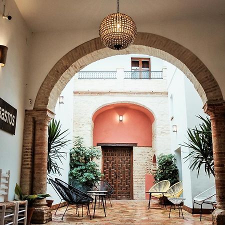 Frenteabastos Suites Cafe Hostal & Apartments カルモナ エクステリア 写真